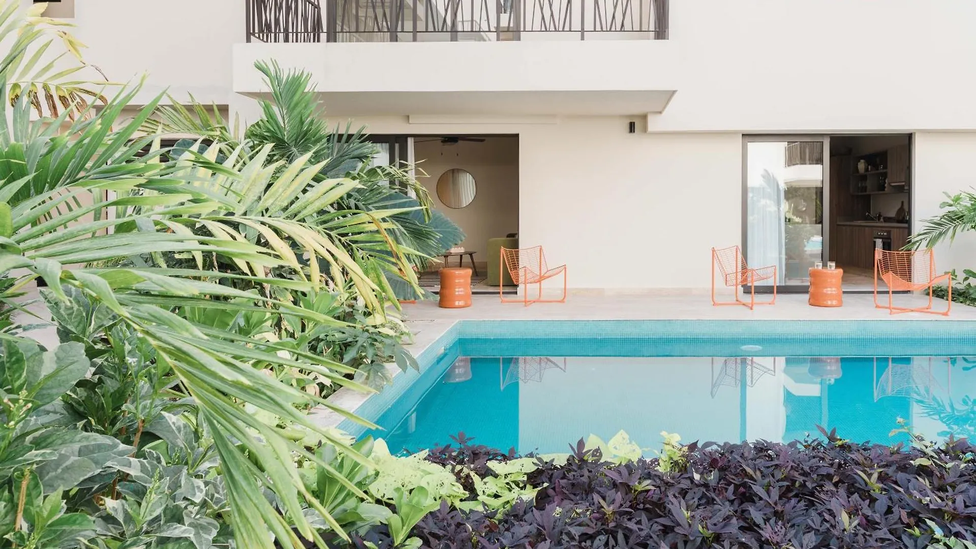 70'S Experience In Tulum With Pool View Apartment 0*,